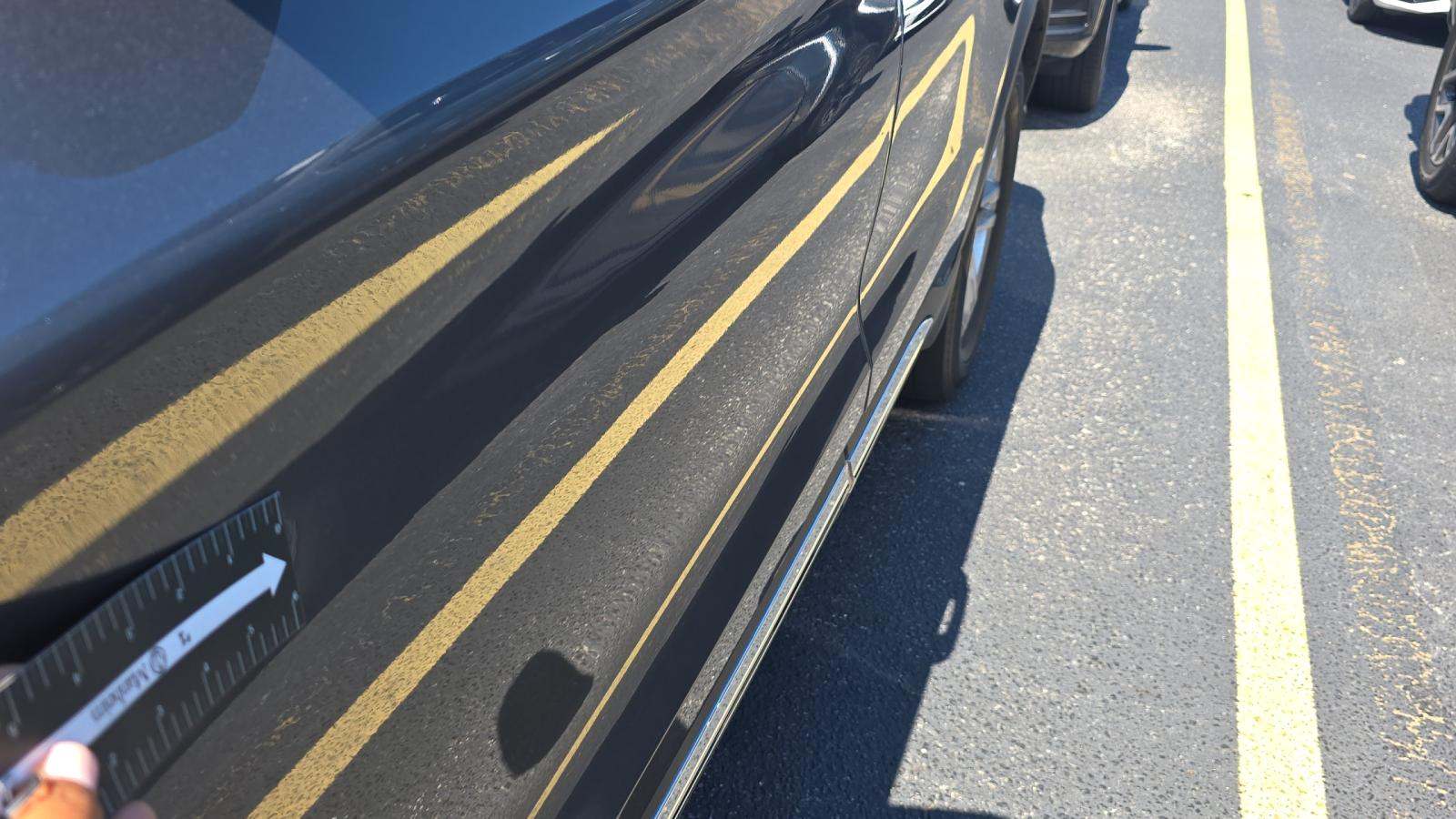 2023 Ford Explorer XLT RWD