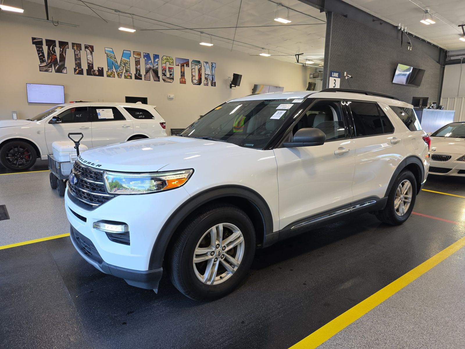 FORD EXPLORER - 1