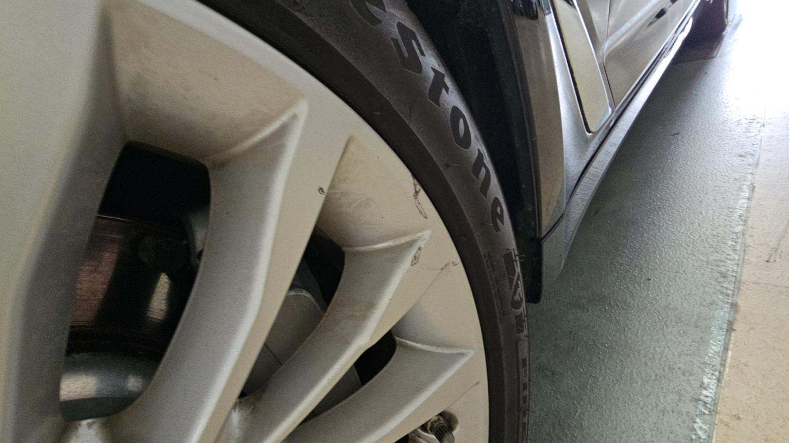2023 BMW 5 Series 530i RWD