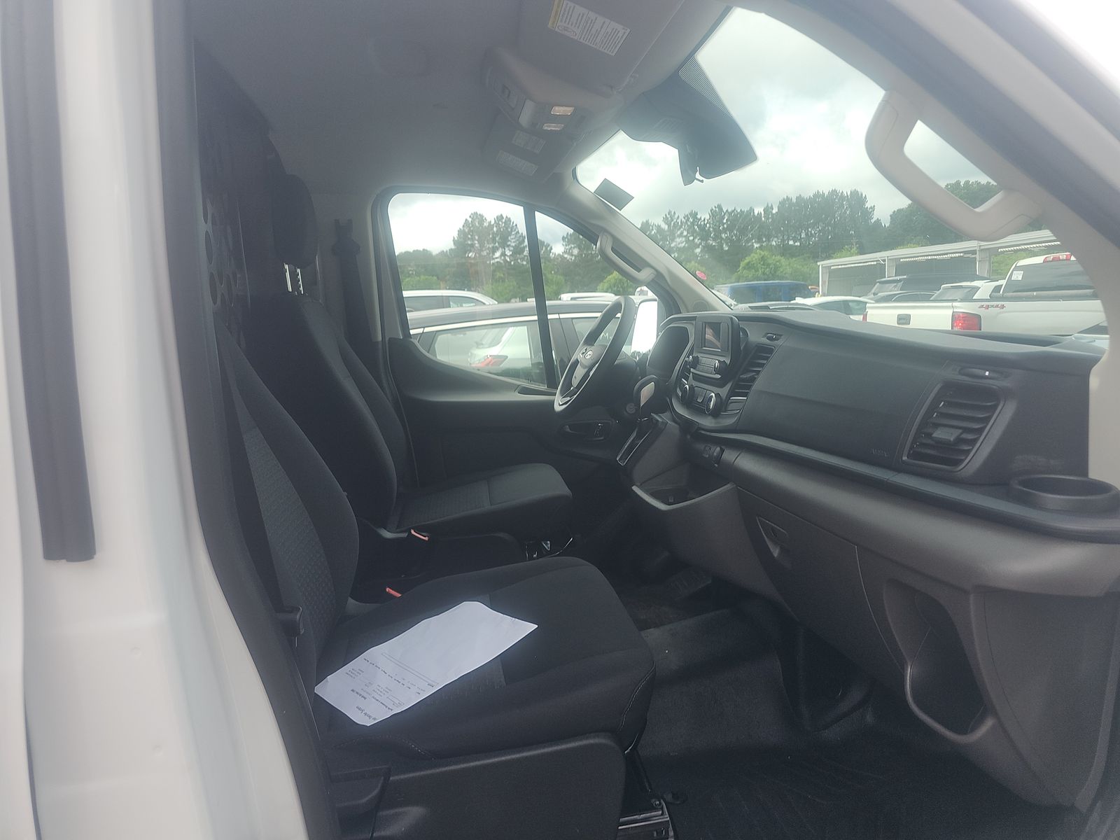 FORD TRANSIT 250 - 9