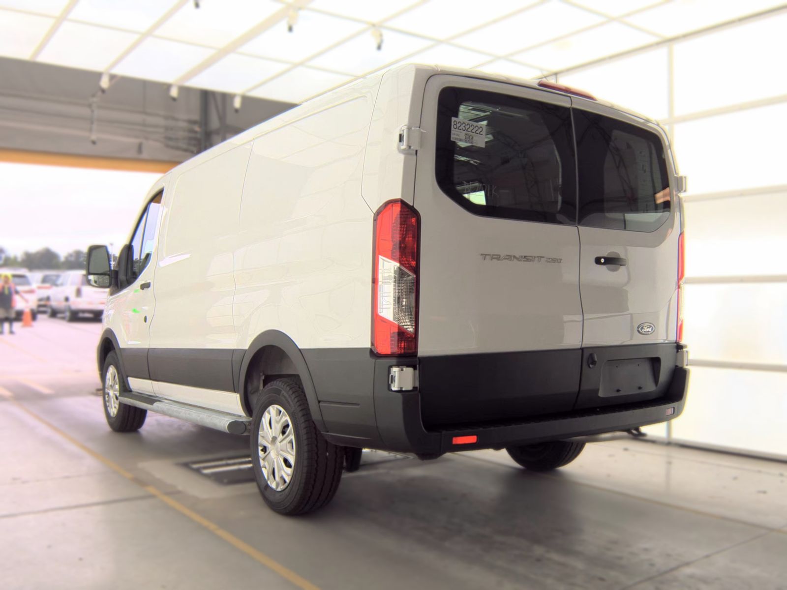 FORD TRANSIT 250 - 7