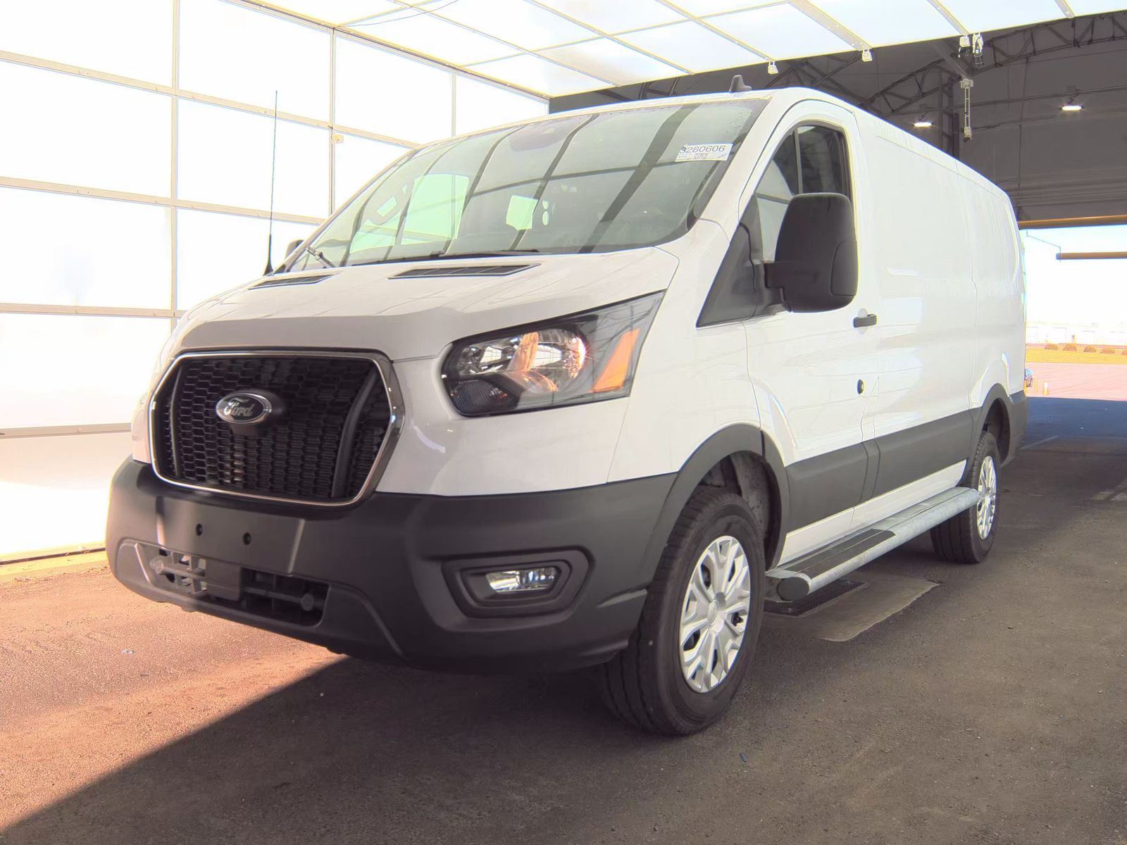 FORD TRANSIT 250 - 1