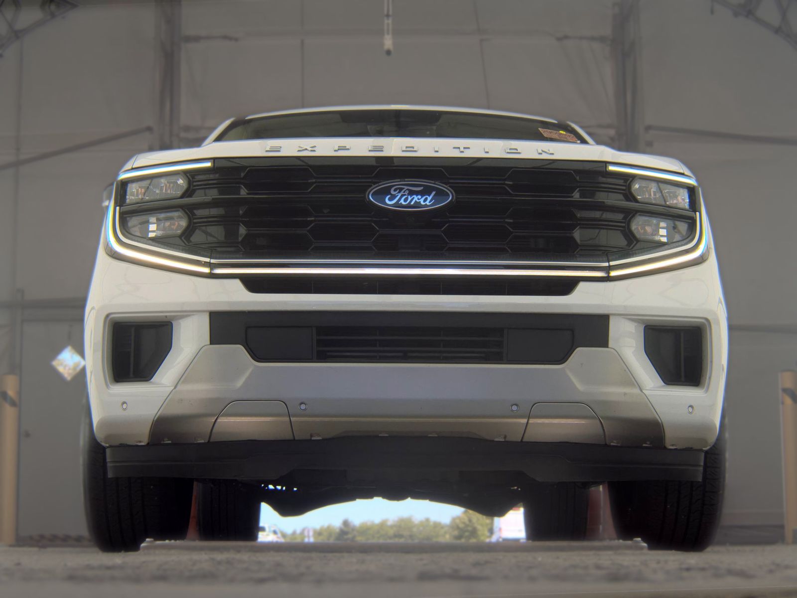 FORD EXPEDITION MAX - 4
