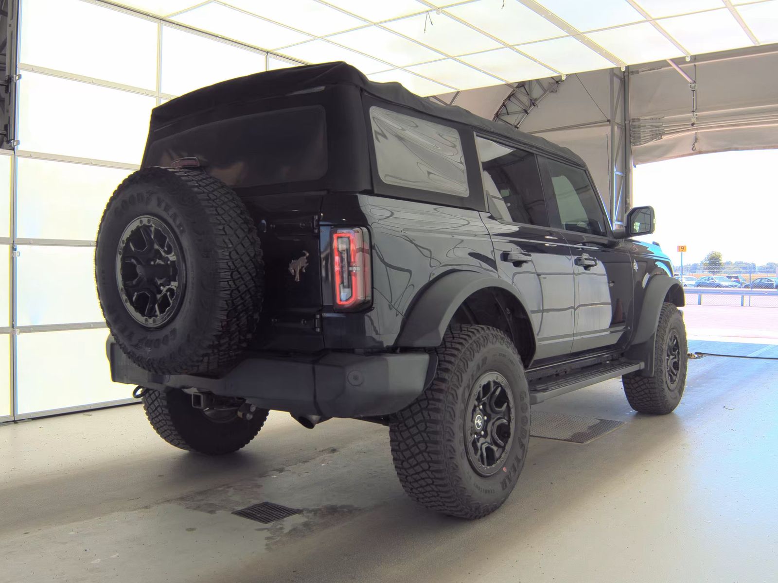 FORD BRONCO - 6