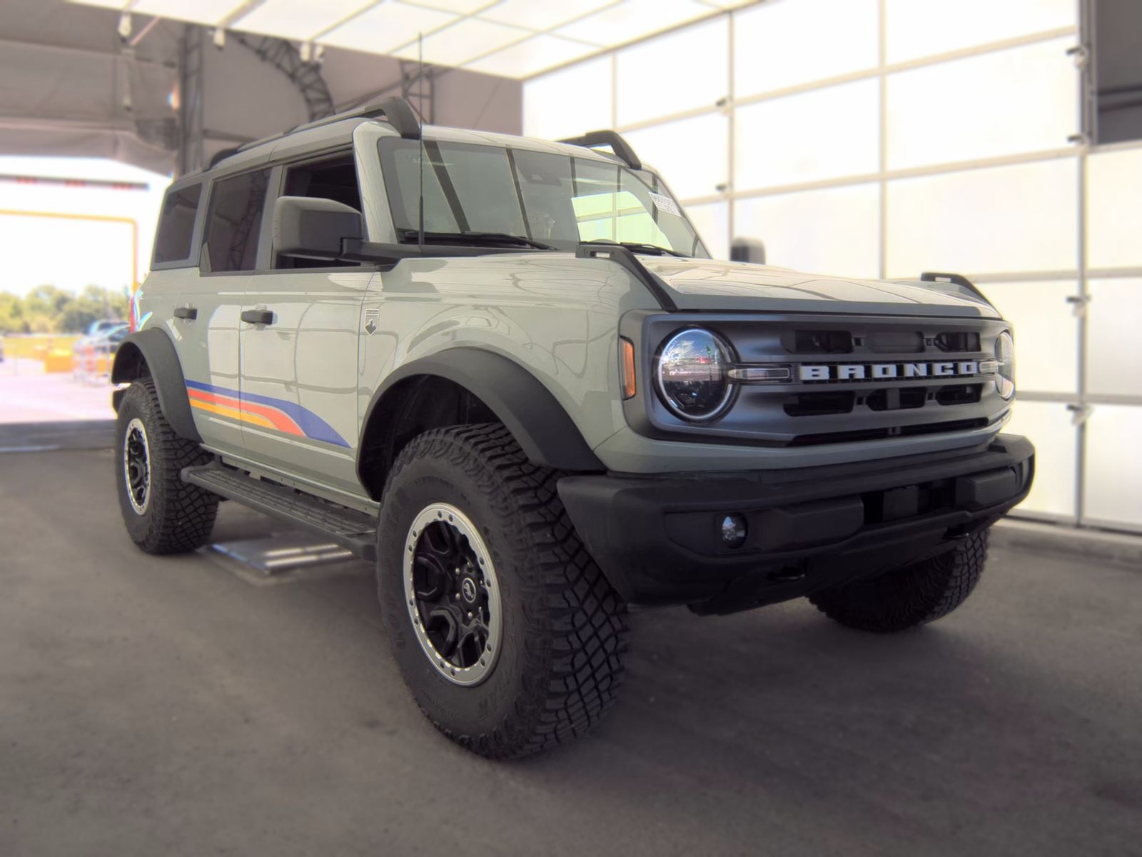 FORD BRONCO - 5