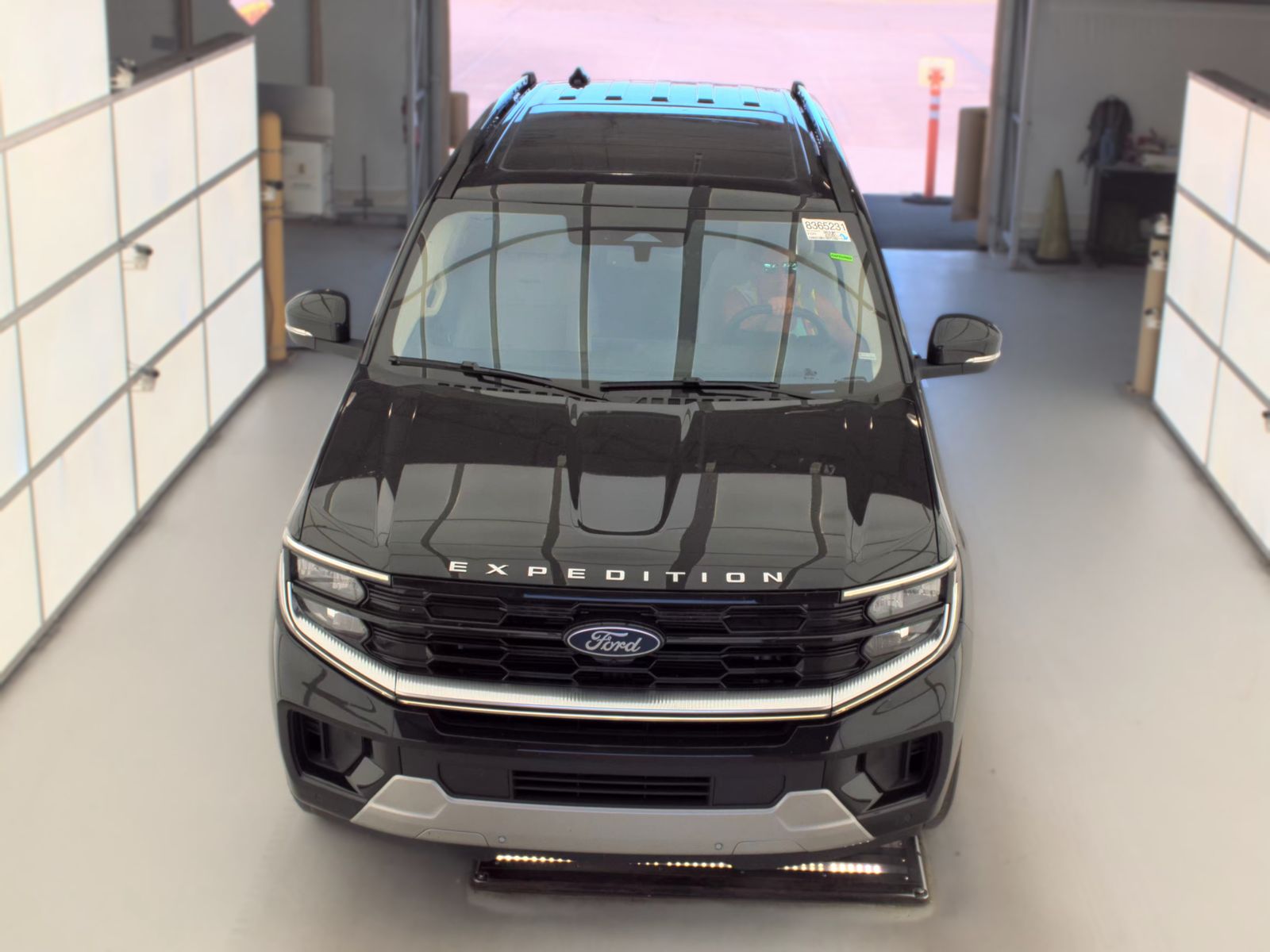 FORD EXPEDITION - 3