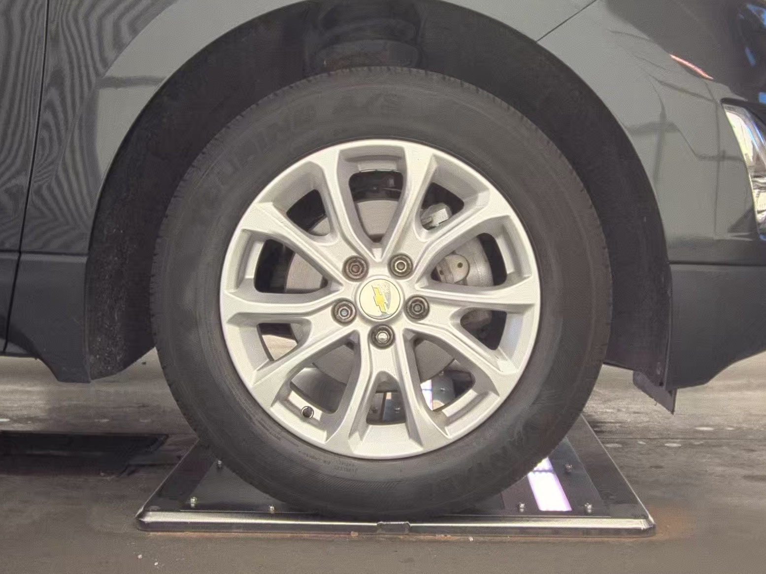 2020 Chevrolet Equinox LS AWD