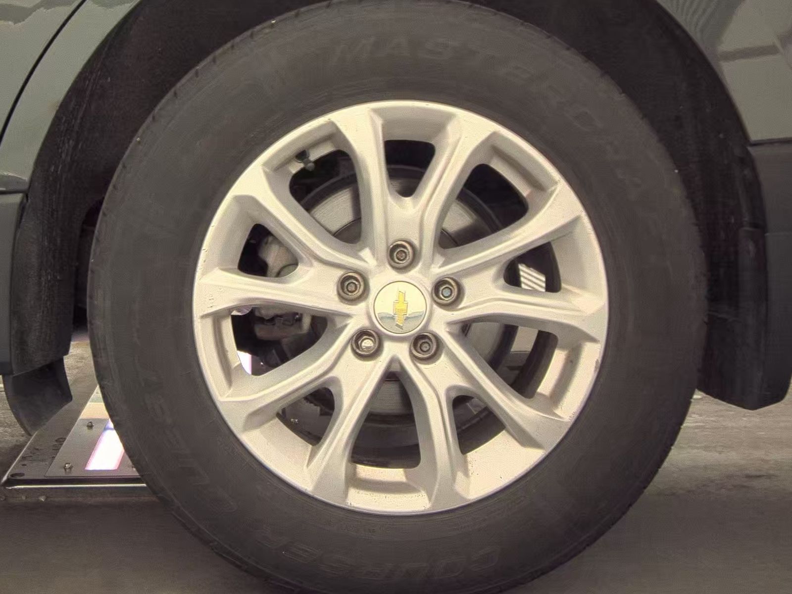 2020 Chevrolet Equinox LS AWD