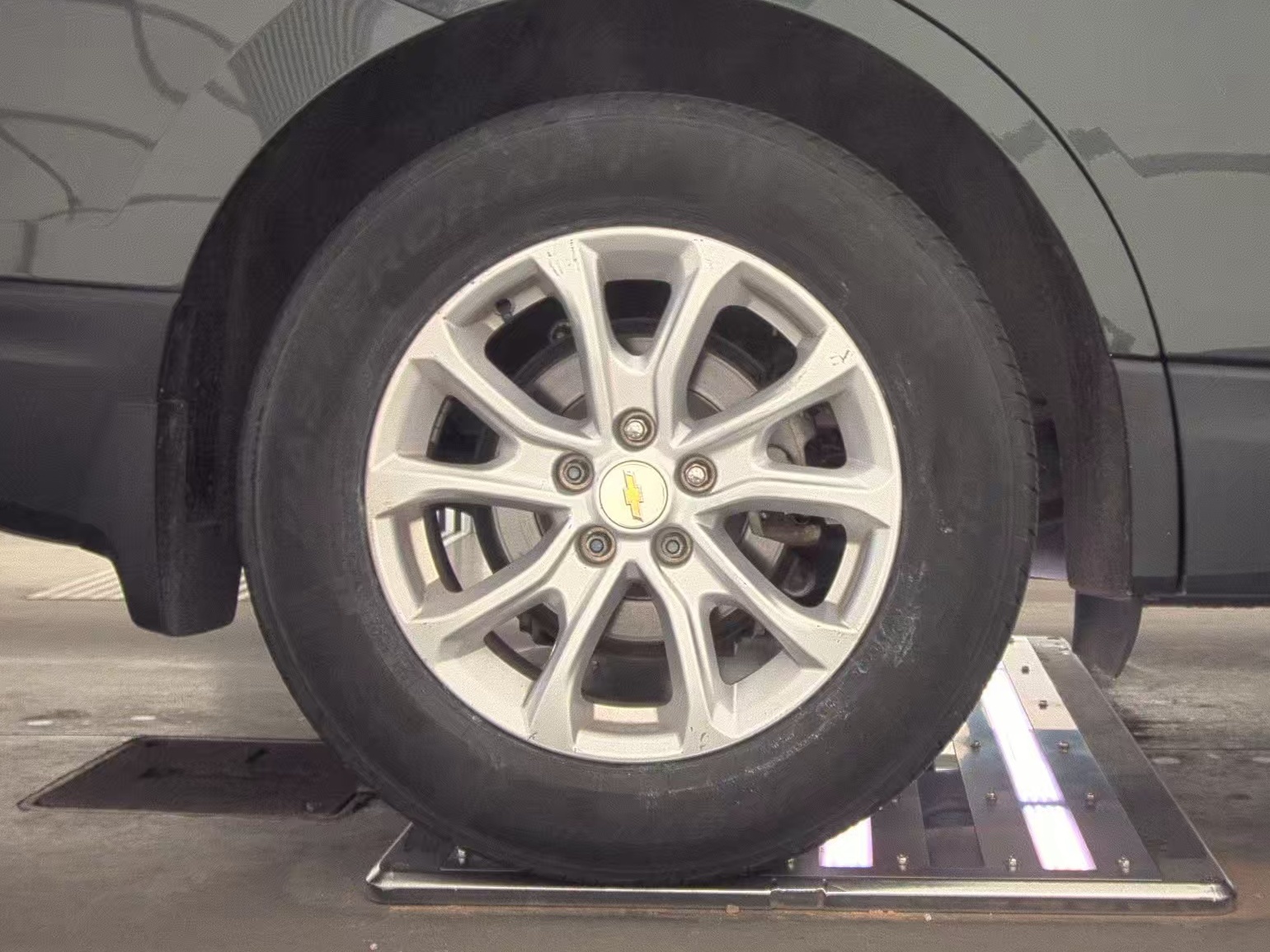 2020 Chevrolet Equinox LS AWD