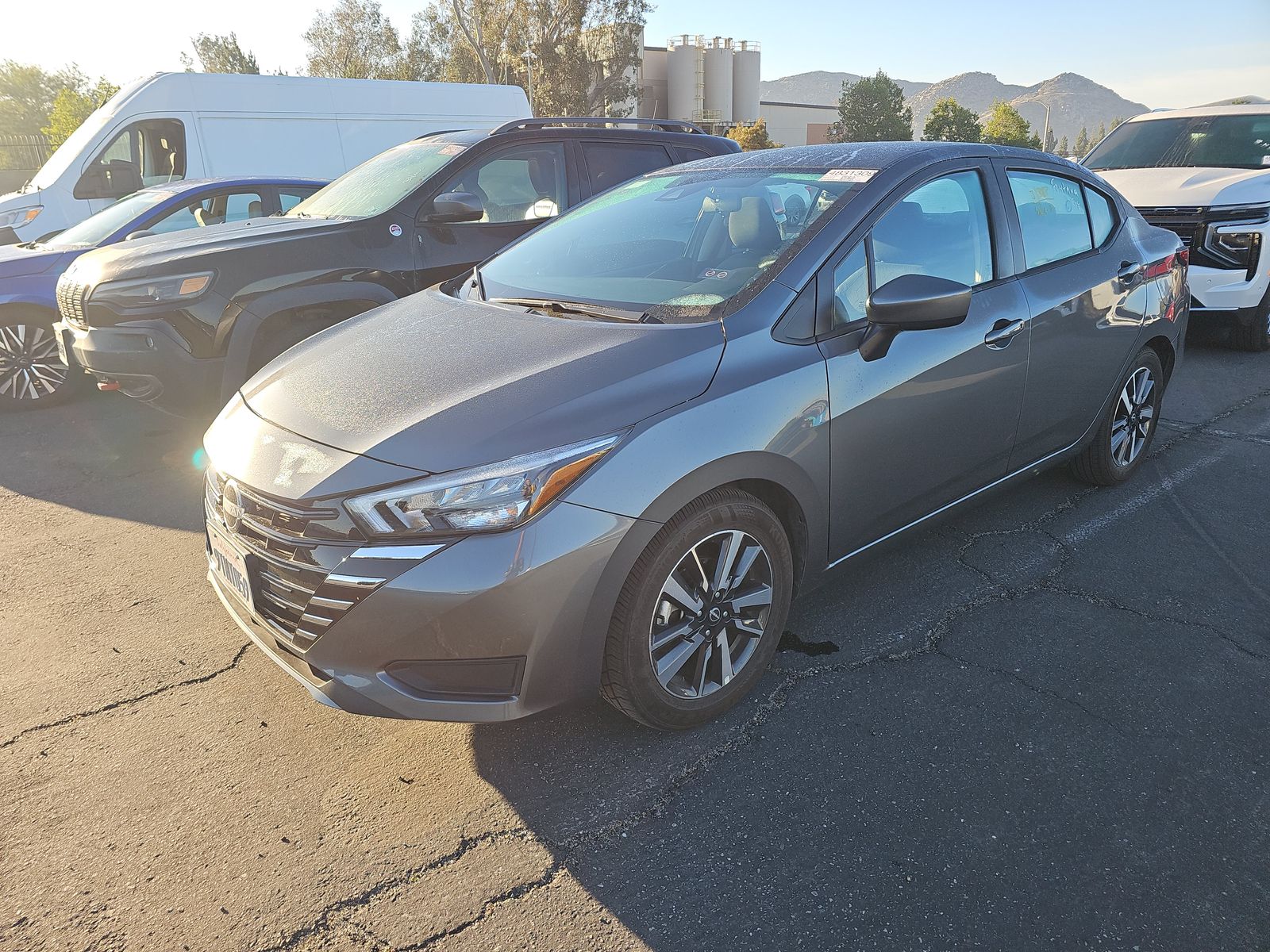 NISSAN VERSA - 1