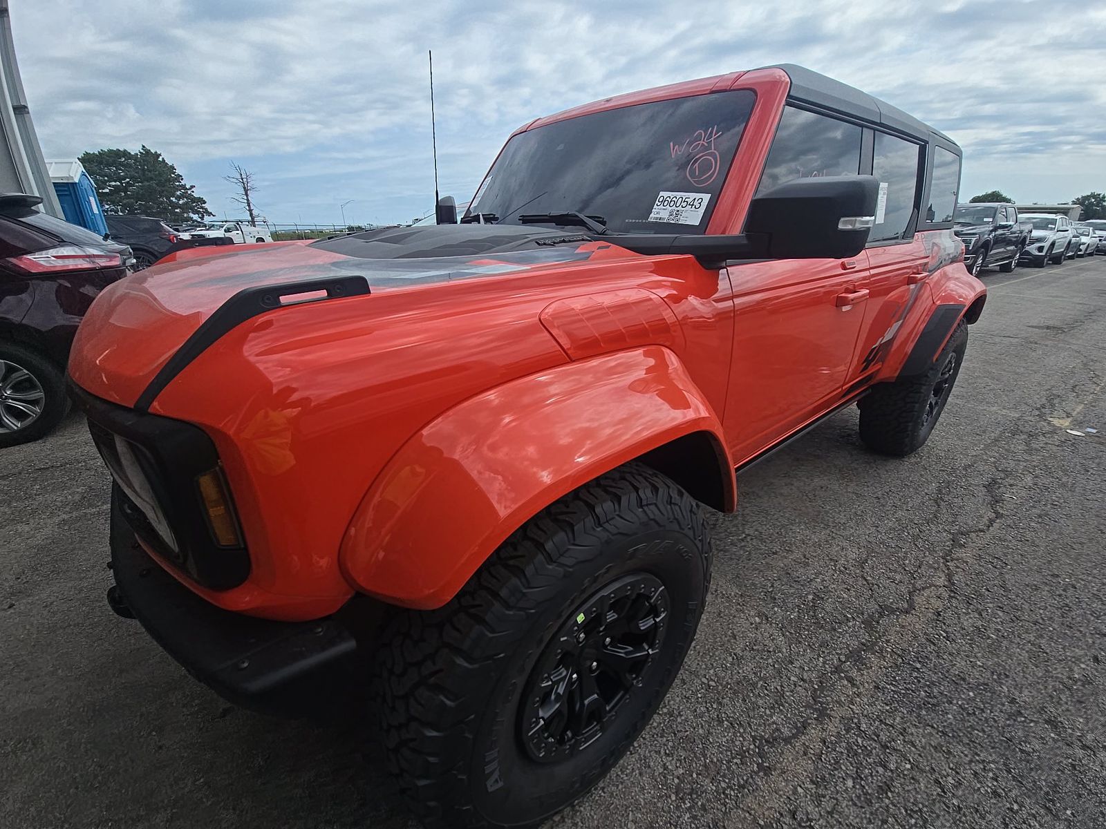 FORD BRONCO - 1