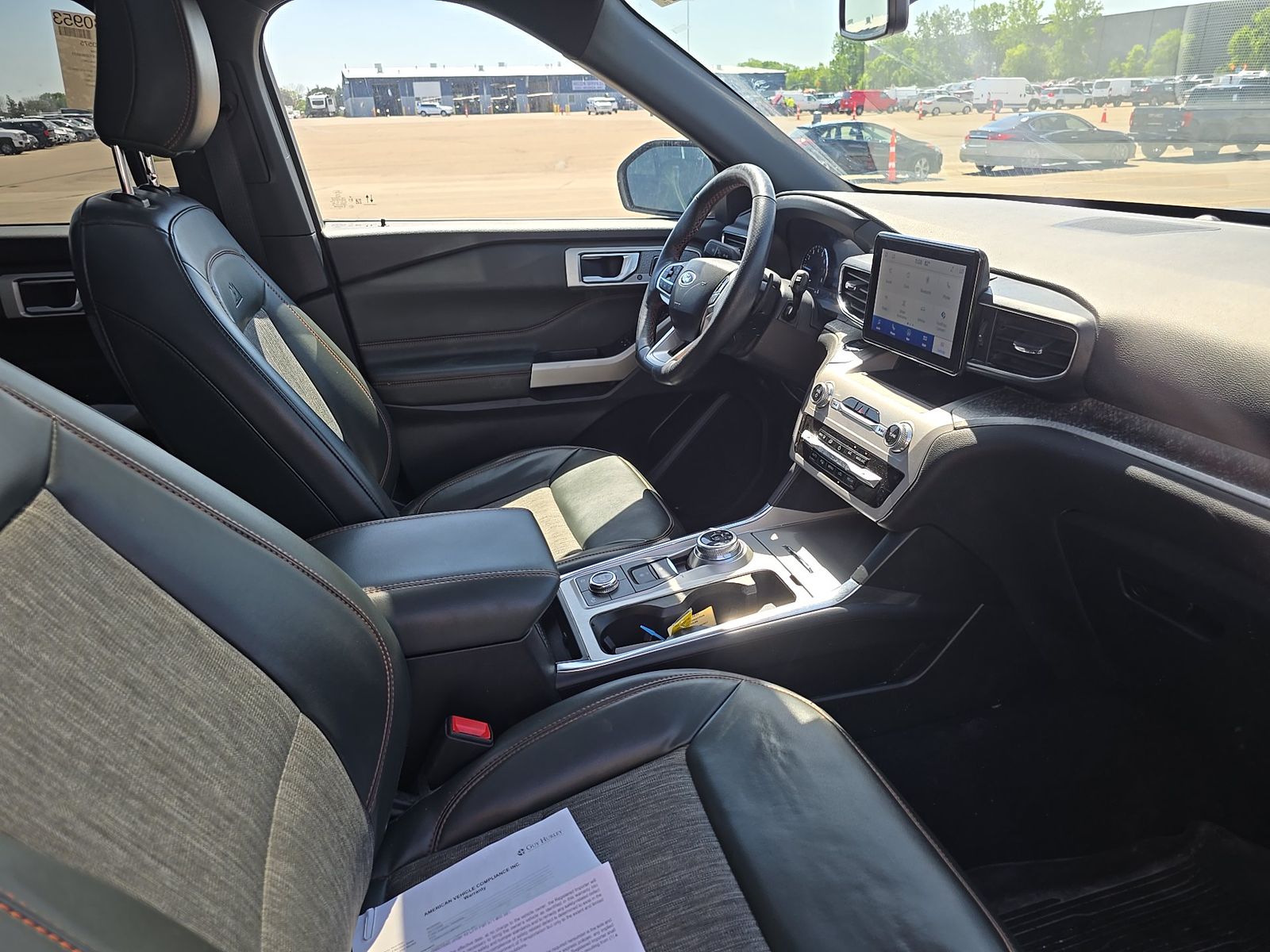 FORD EXPLORER - 9