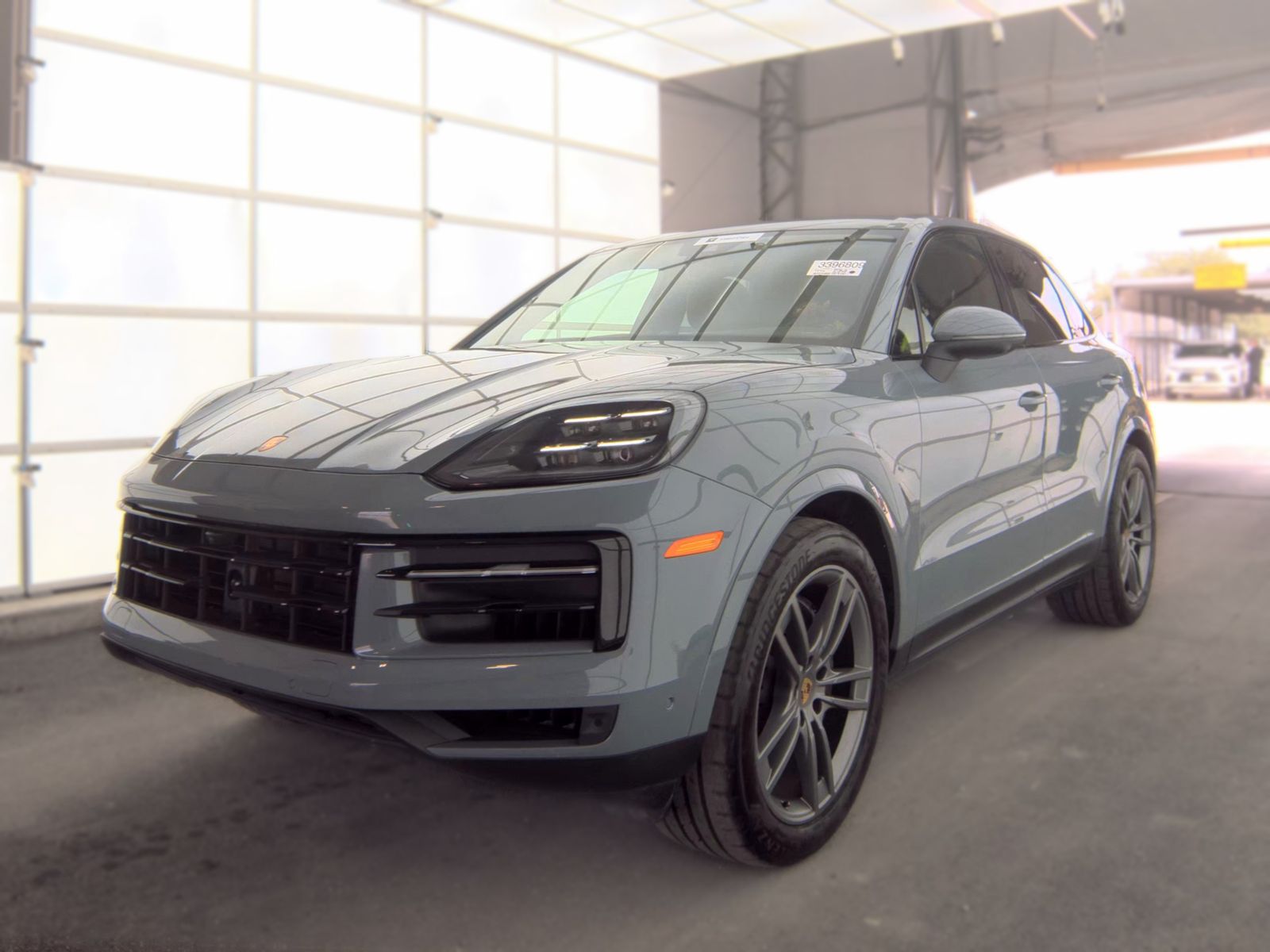 PORSCHE CAYENNE - 1