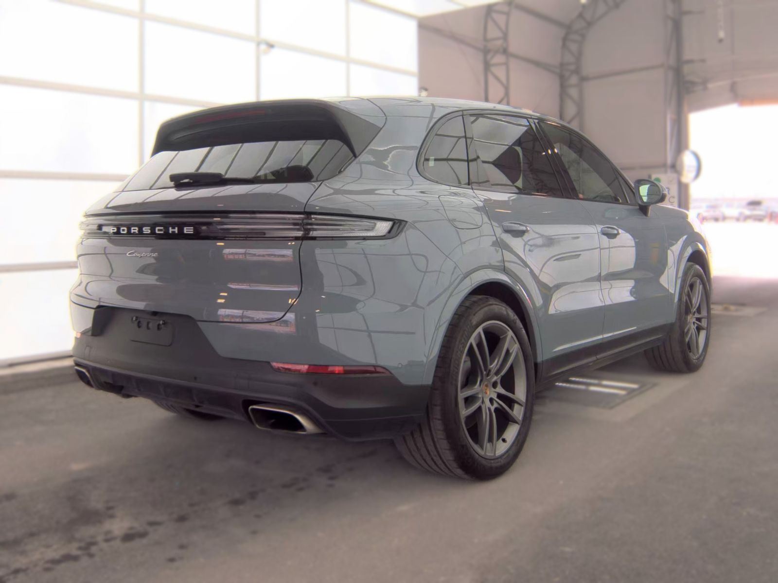 PORSCHE CAYENNE - 6