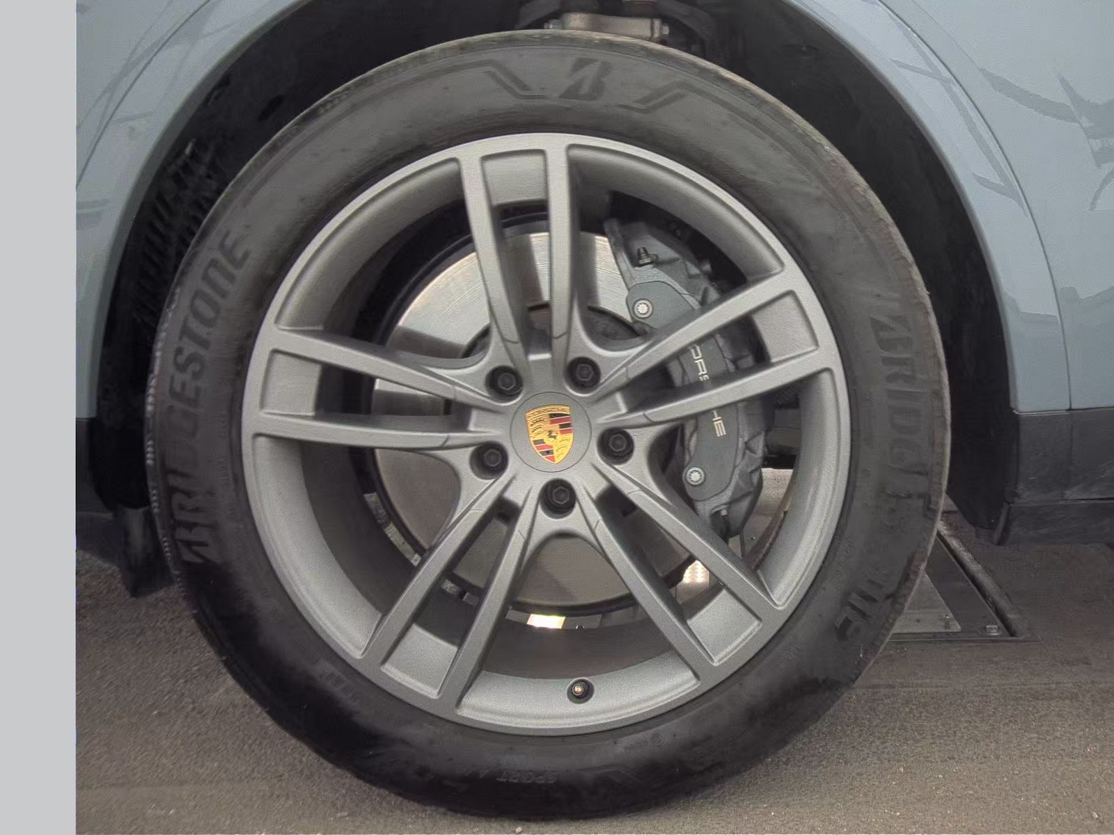 PORSCHE CAYENNE - 10