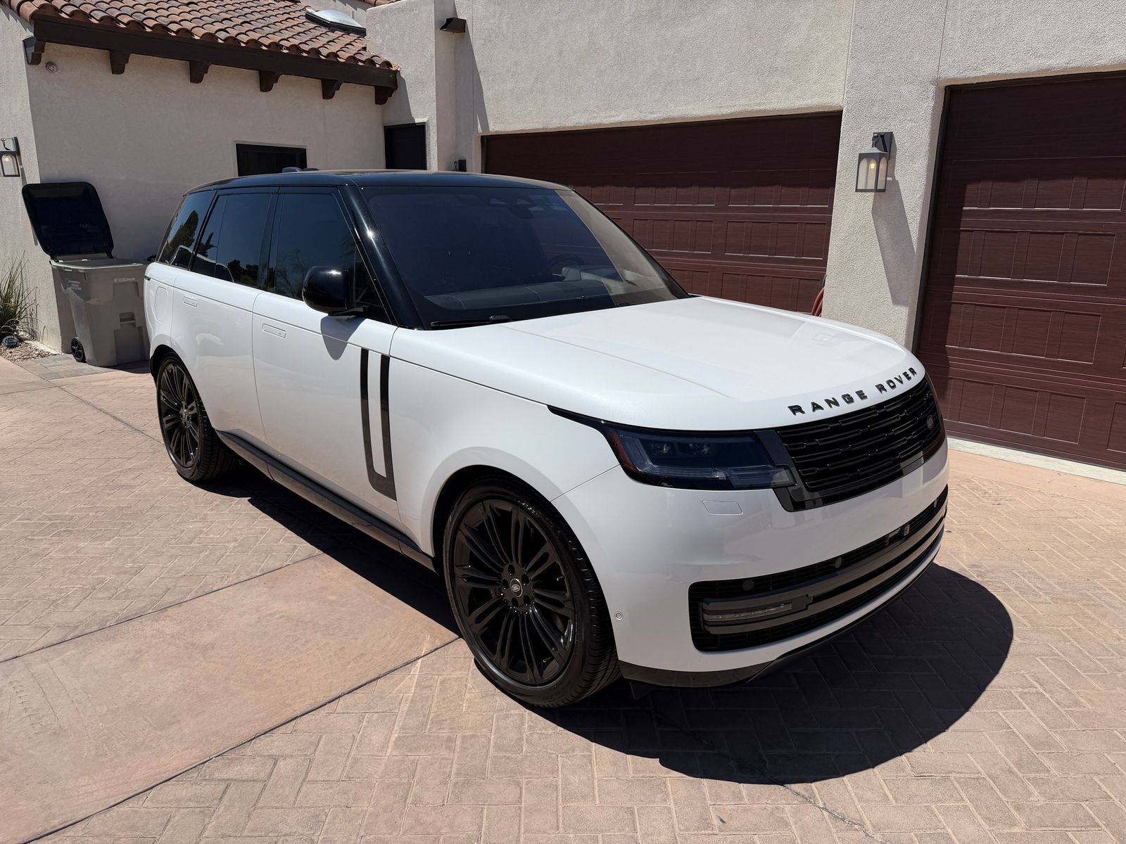 2023 Land Rover Range Rover SE AWD
