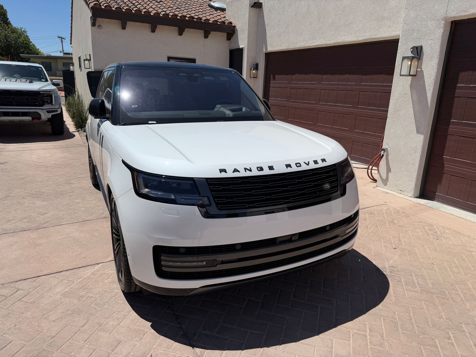 2023 Land Rover Range Rover SE AWD