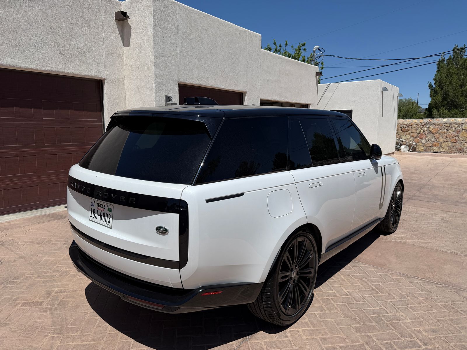 2023 Land Rover Range Rover SE AWD