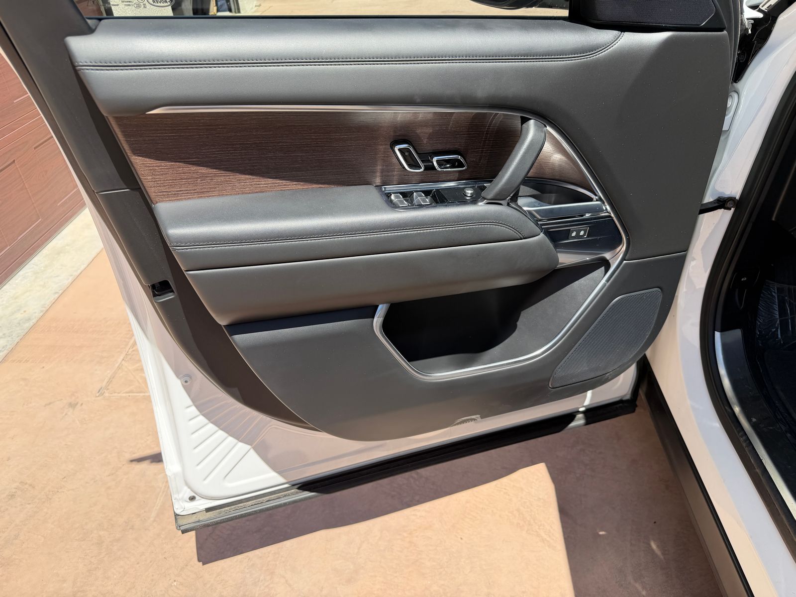 2023 Land Rover Range Rover SE AWD