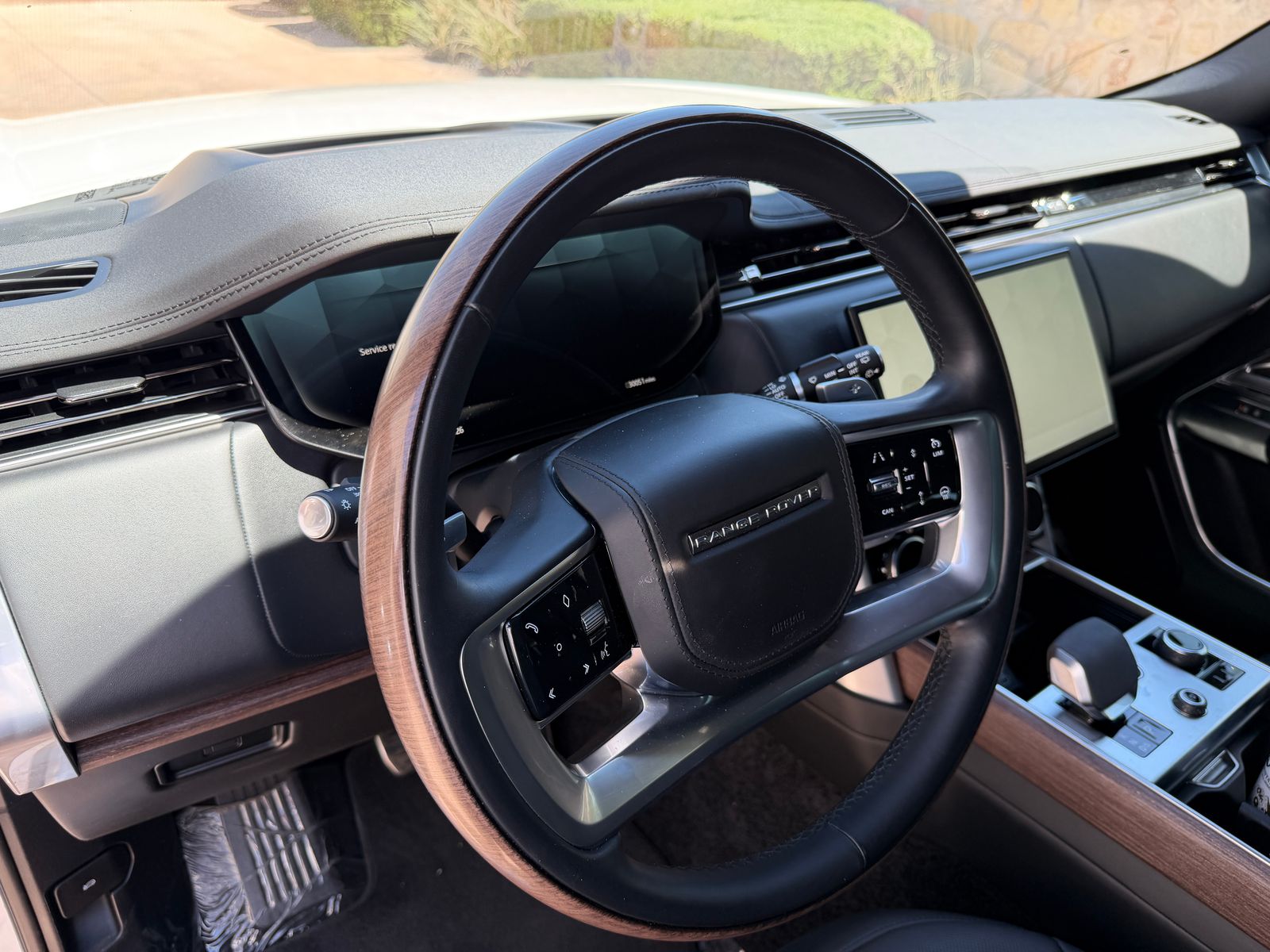 2023 Land Rover Range Rover SE AWD