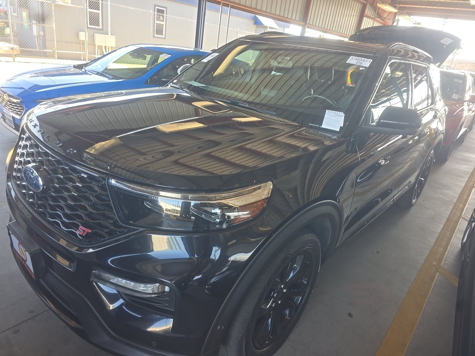 FORD EXPLORER - 1