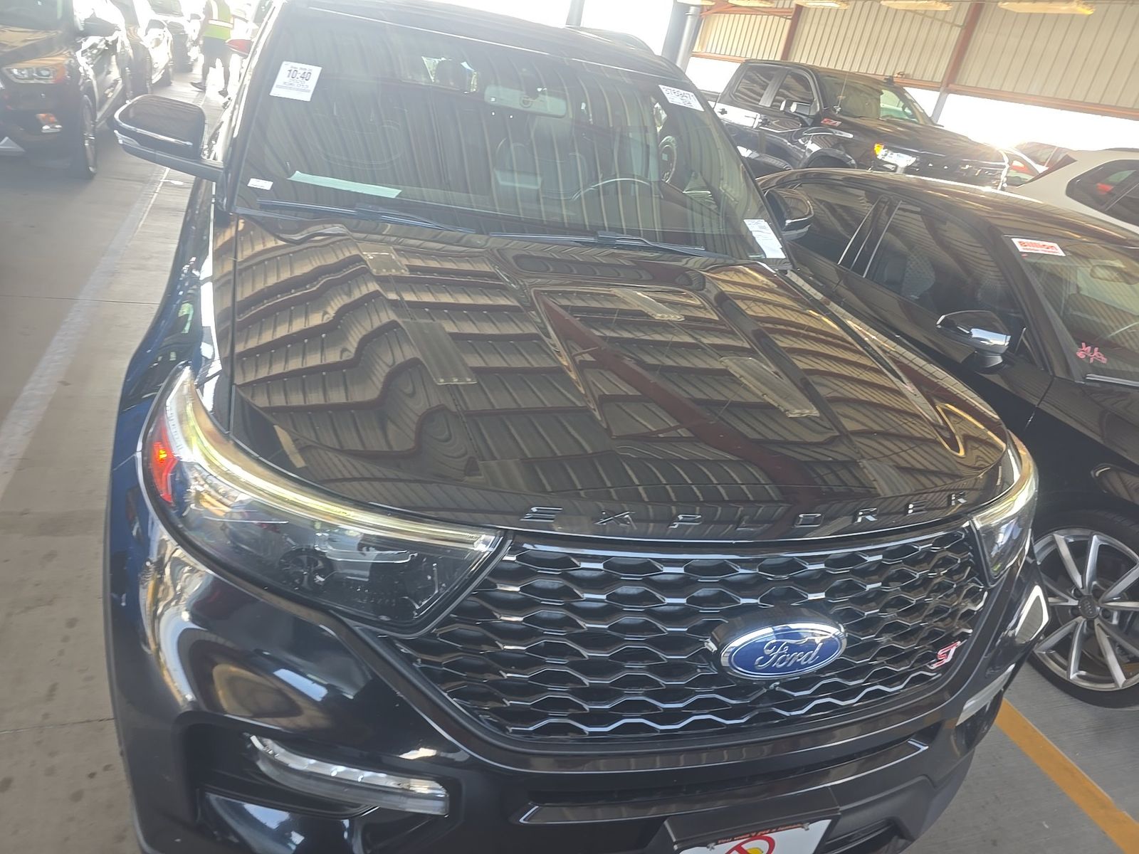 FORD EXPLORER - 3