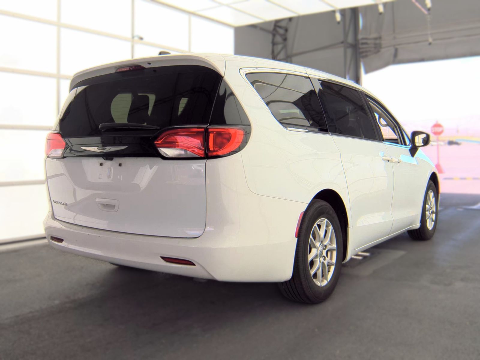 CHRYSLER VOYAGER - 6