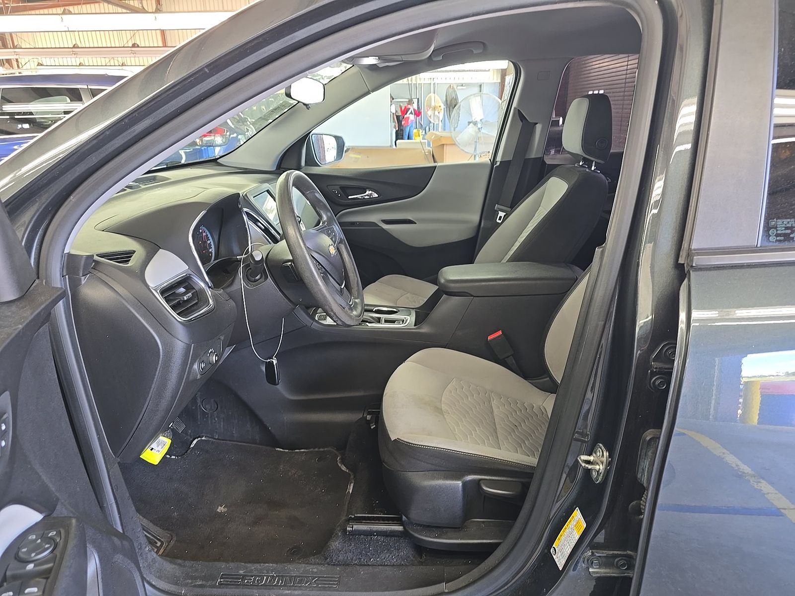 2020 Chevrolet Equinox LS AWD