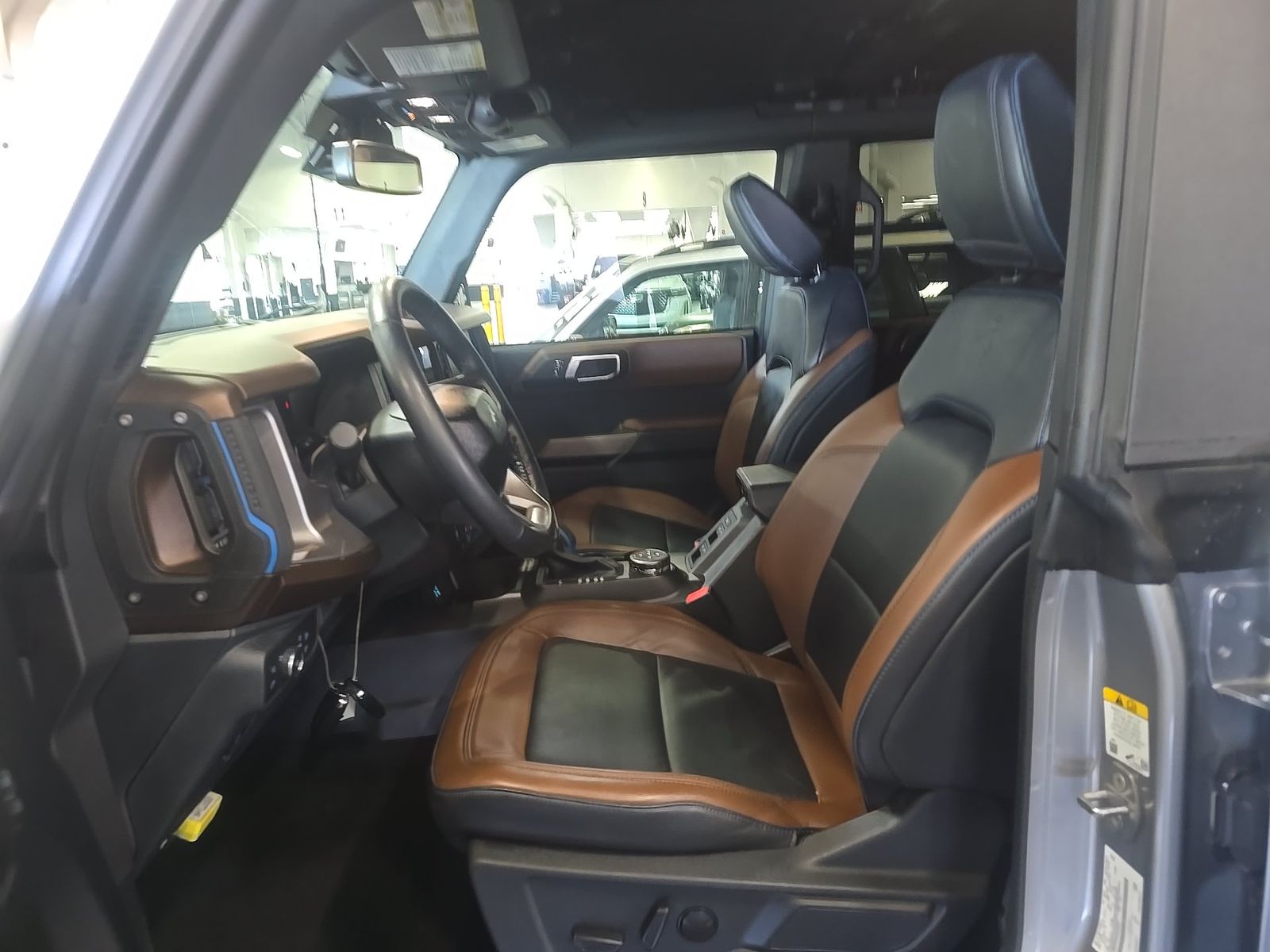 FORD BRONCO - 8