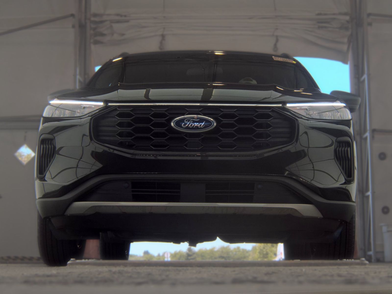 FORD ESCAPE - 4