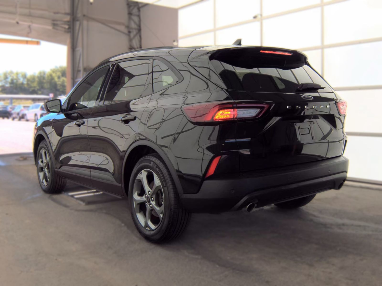 FORD ESCAPE - 9
