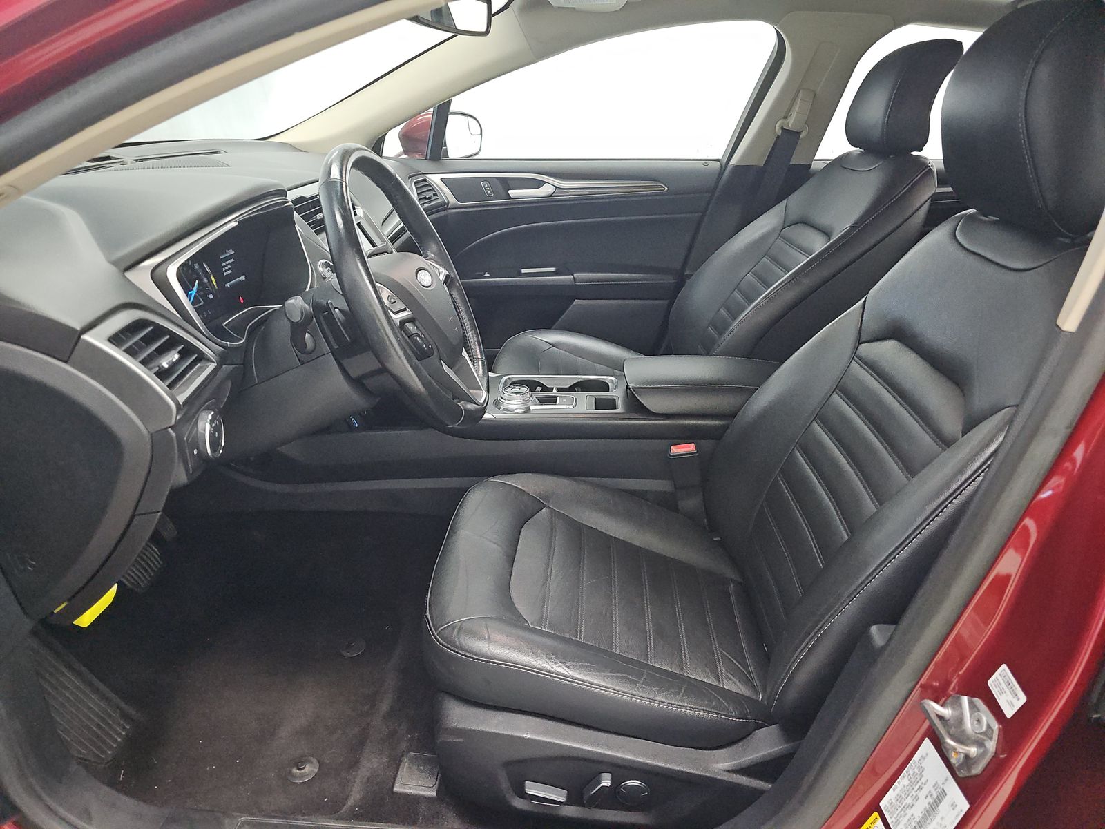 FORD FUSION - 8
