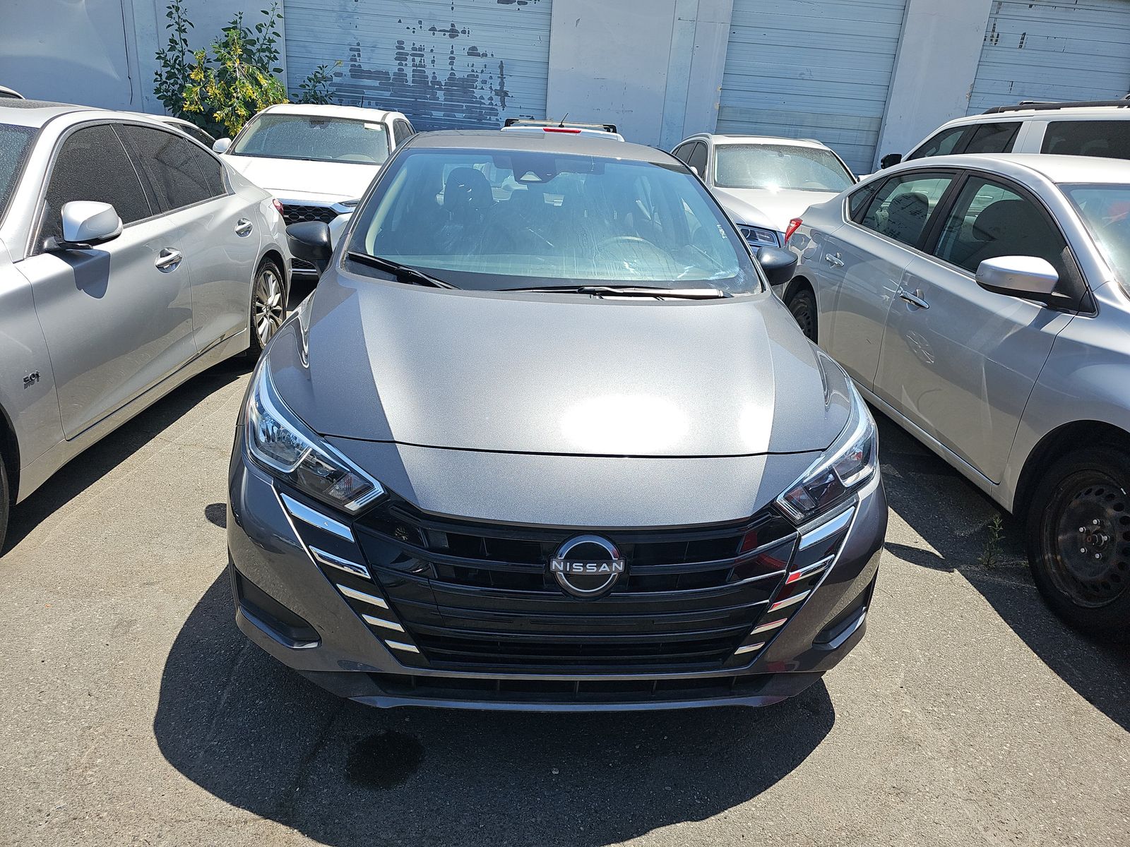 NISSAN VERSA - 3