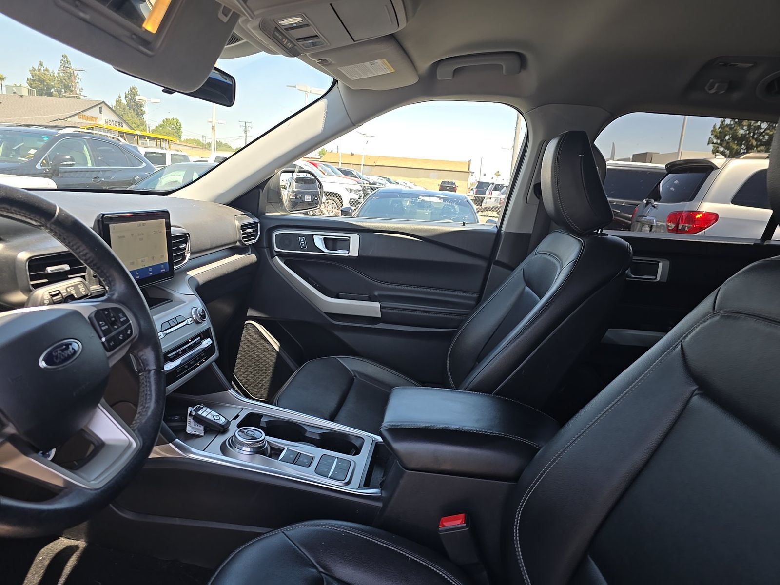 FORD EXPLORER - 8