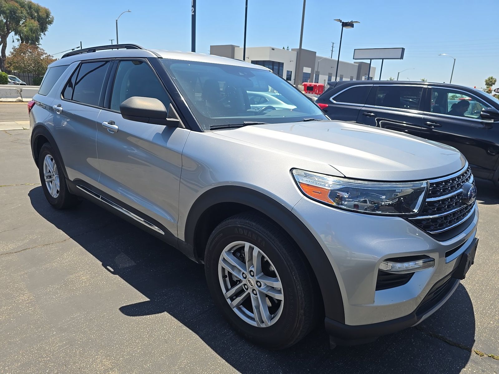 FORD EXPLORER - 4