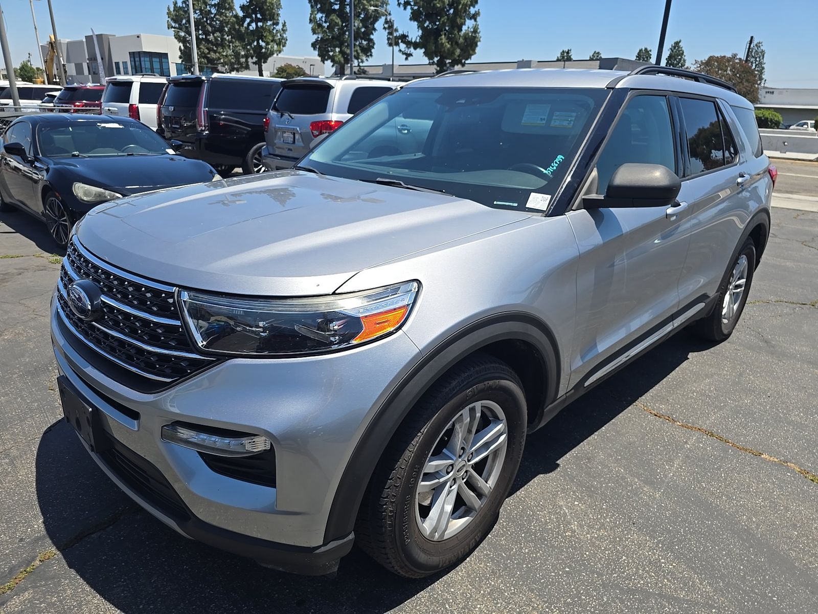 FORD EXPLORER - 1