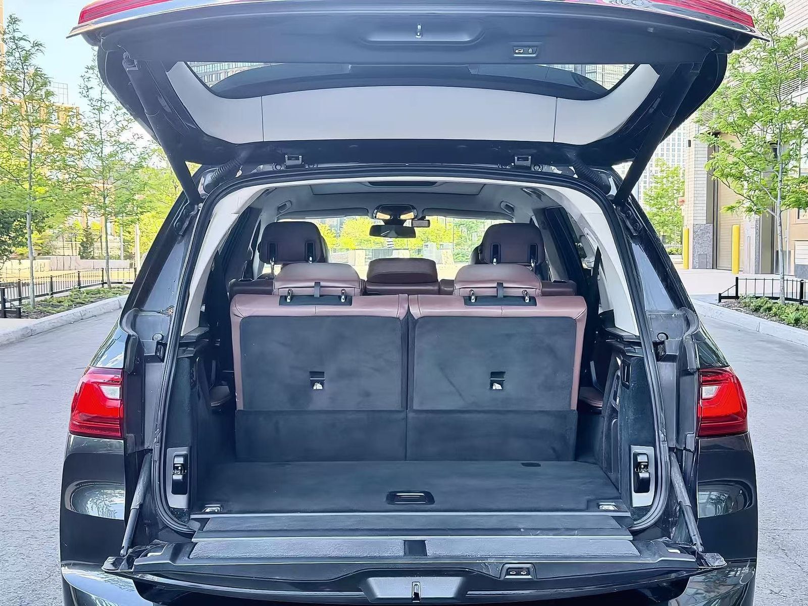 2020 BMW X7 xDrive40i AWD