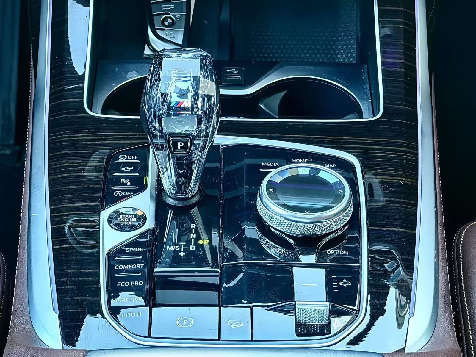 2020 BMW X7 xDrive40i AWD