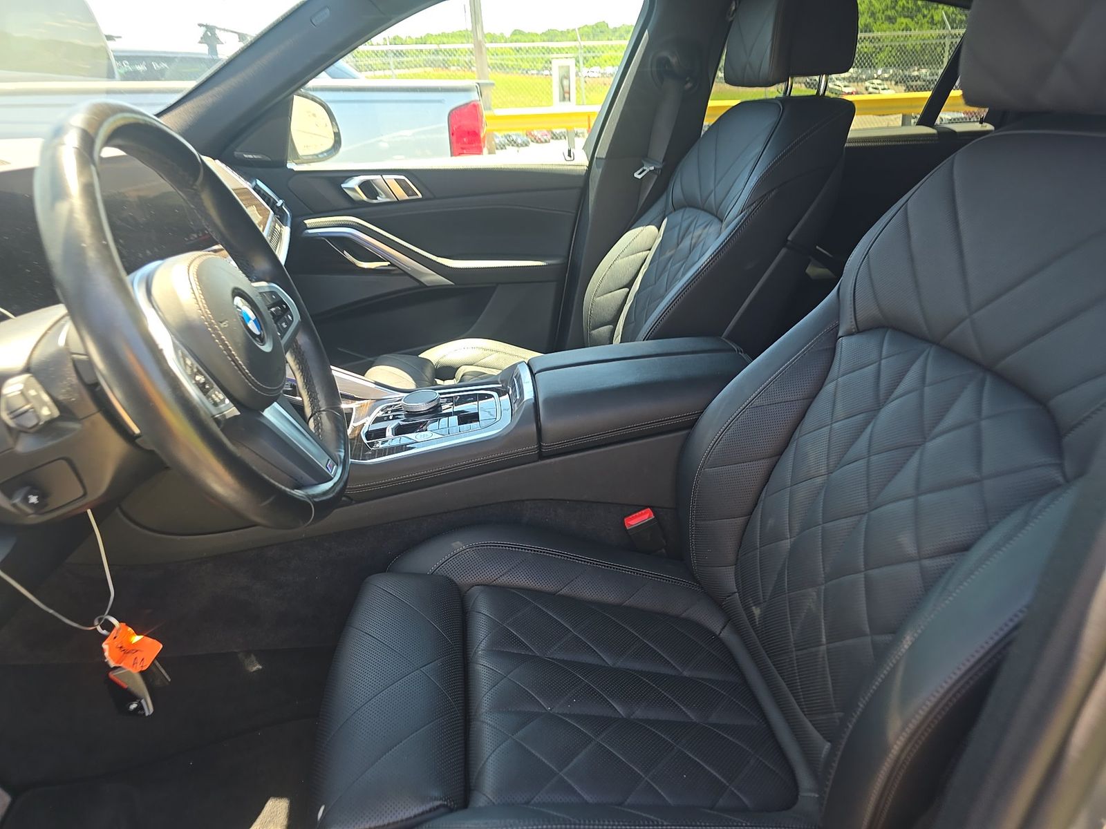 2025 BMW X6 xDrive40i AWD