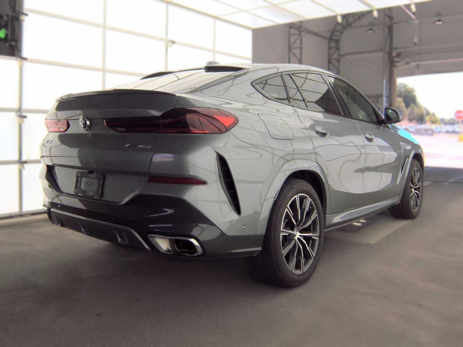 2025 BMW X6 xDrive40i AWD