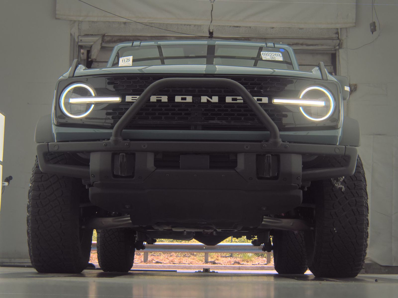 FORD BRONCO - 4