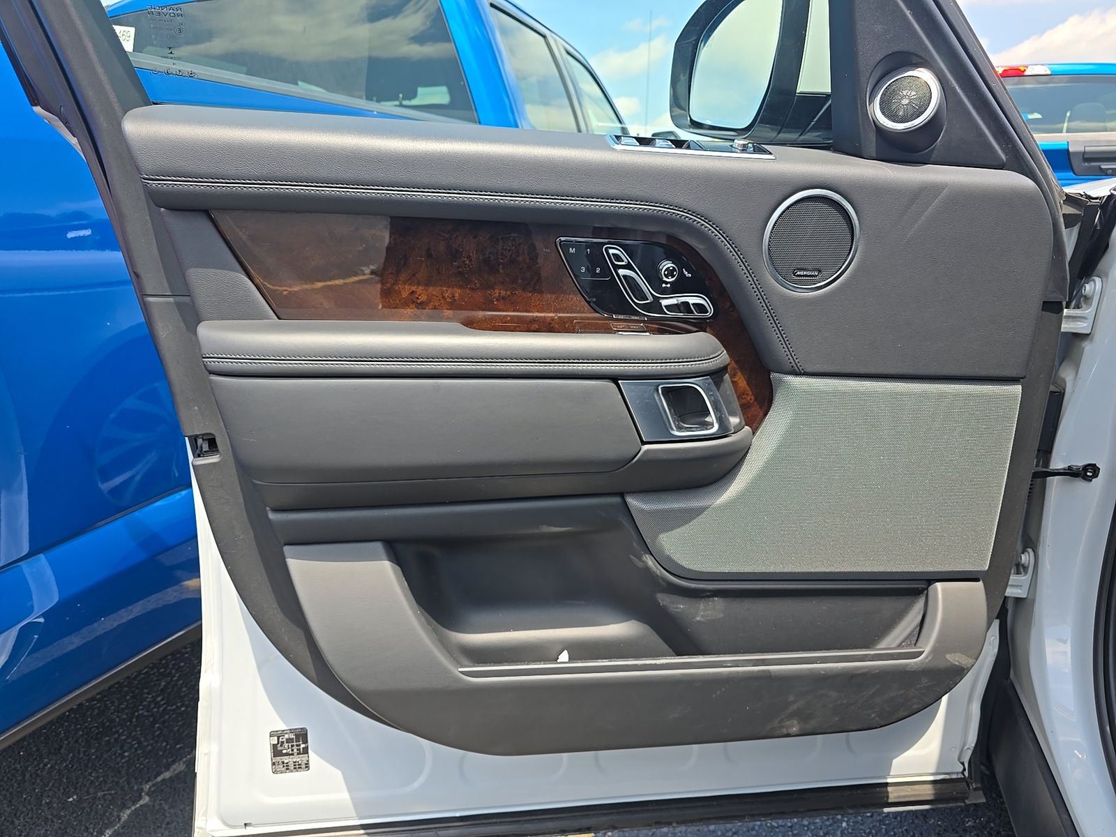 LAND ROVER RANGE ROVER - 10