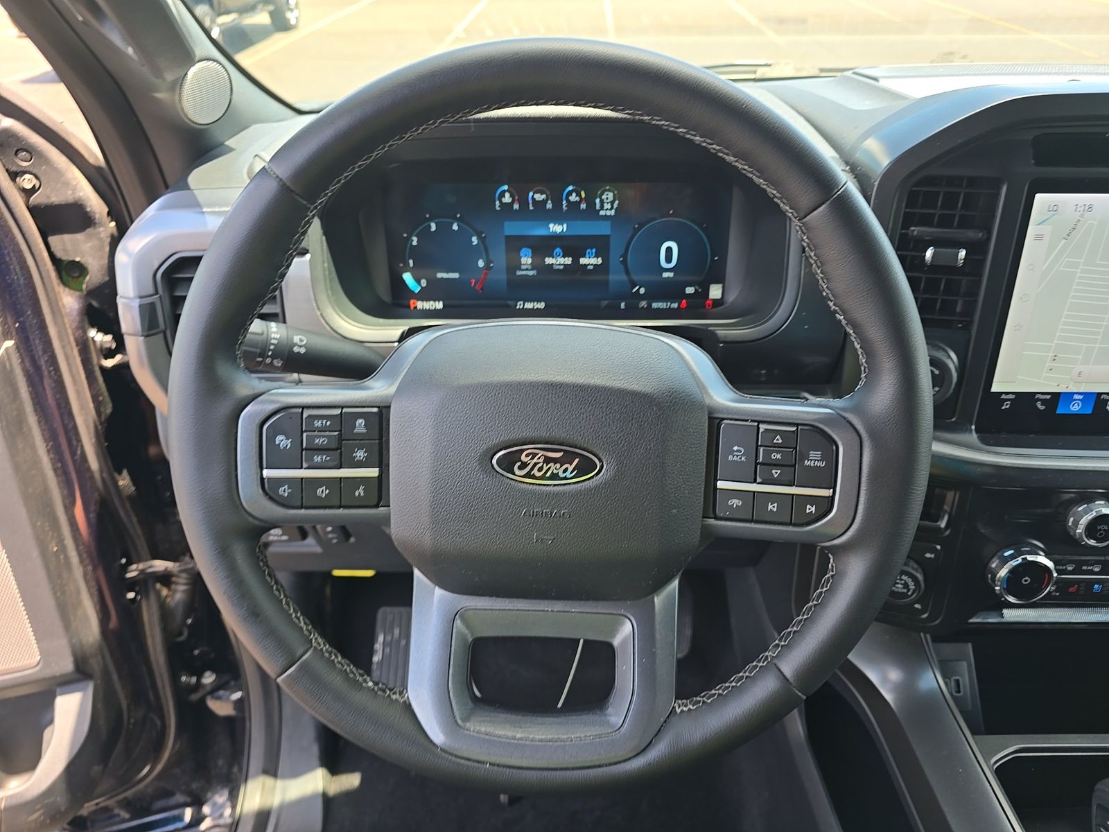 2025 Ford F-150 Lariat AWD