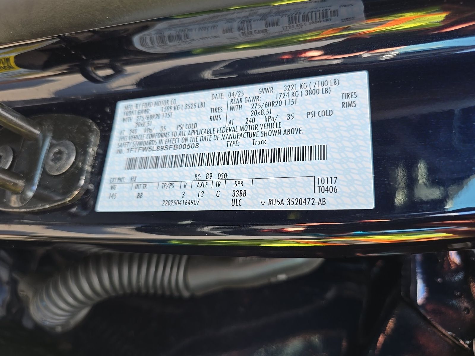 2025 Ford F-150 Lariat AWD