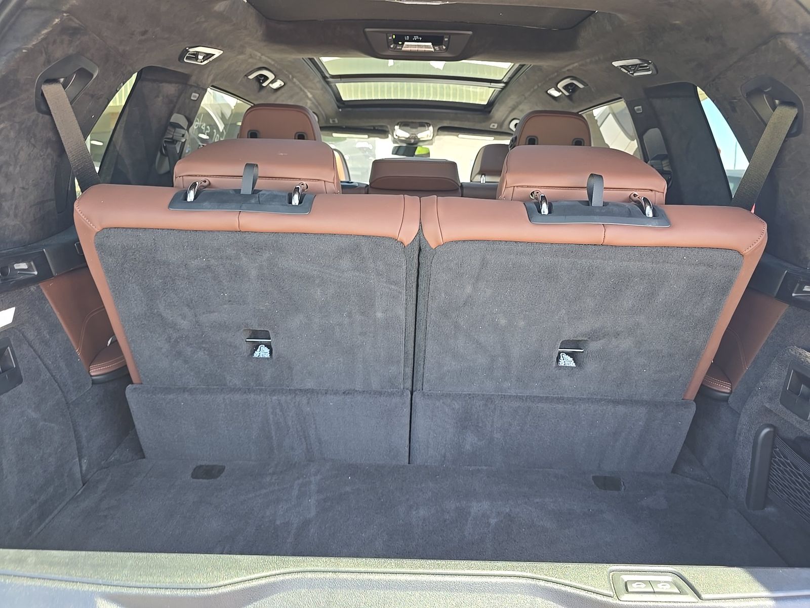 2026 BMW X7 M60i AWD