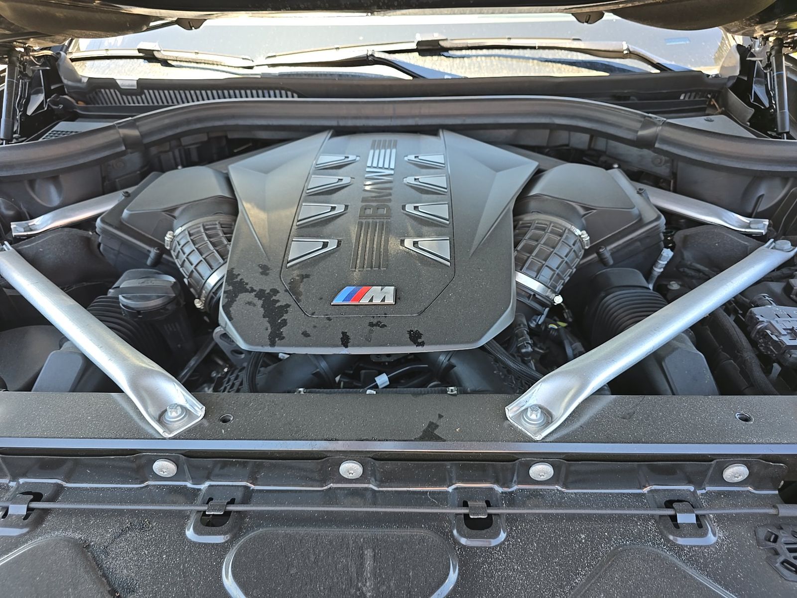 2026 BMW X7 M60i AWD