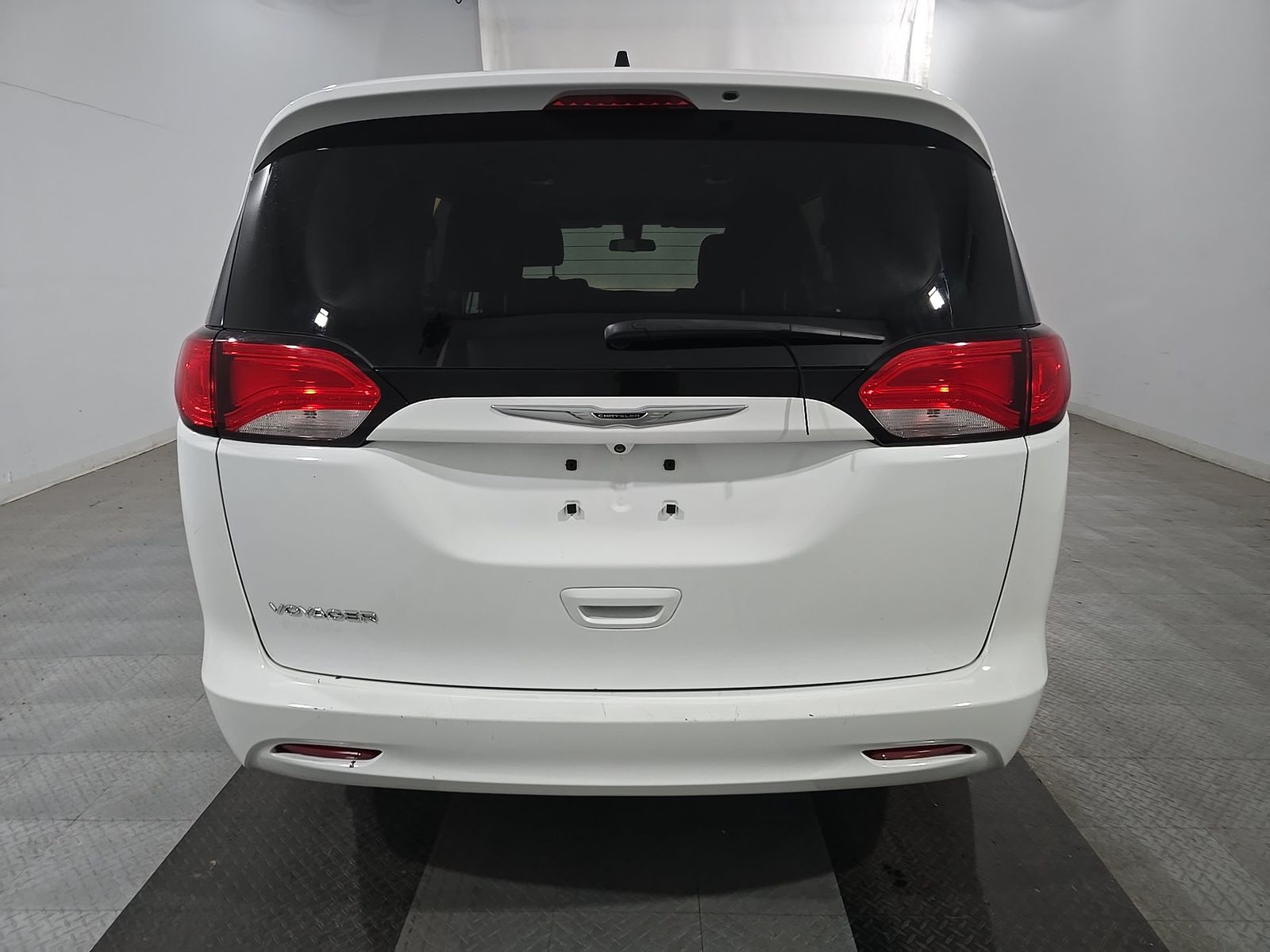 CHRYSLER VOYAGER - 6