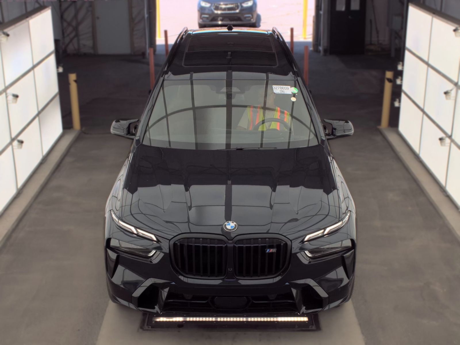 2026 BMW X7 M60i AWD