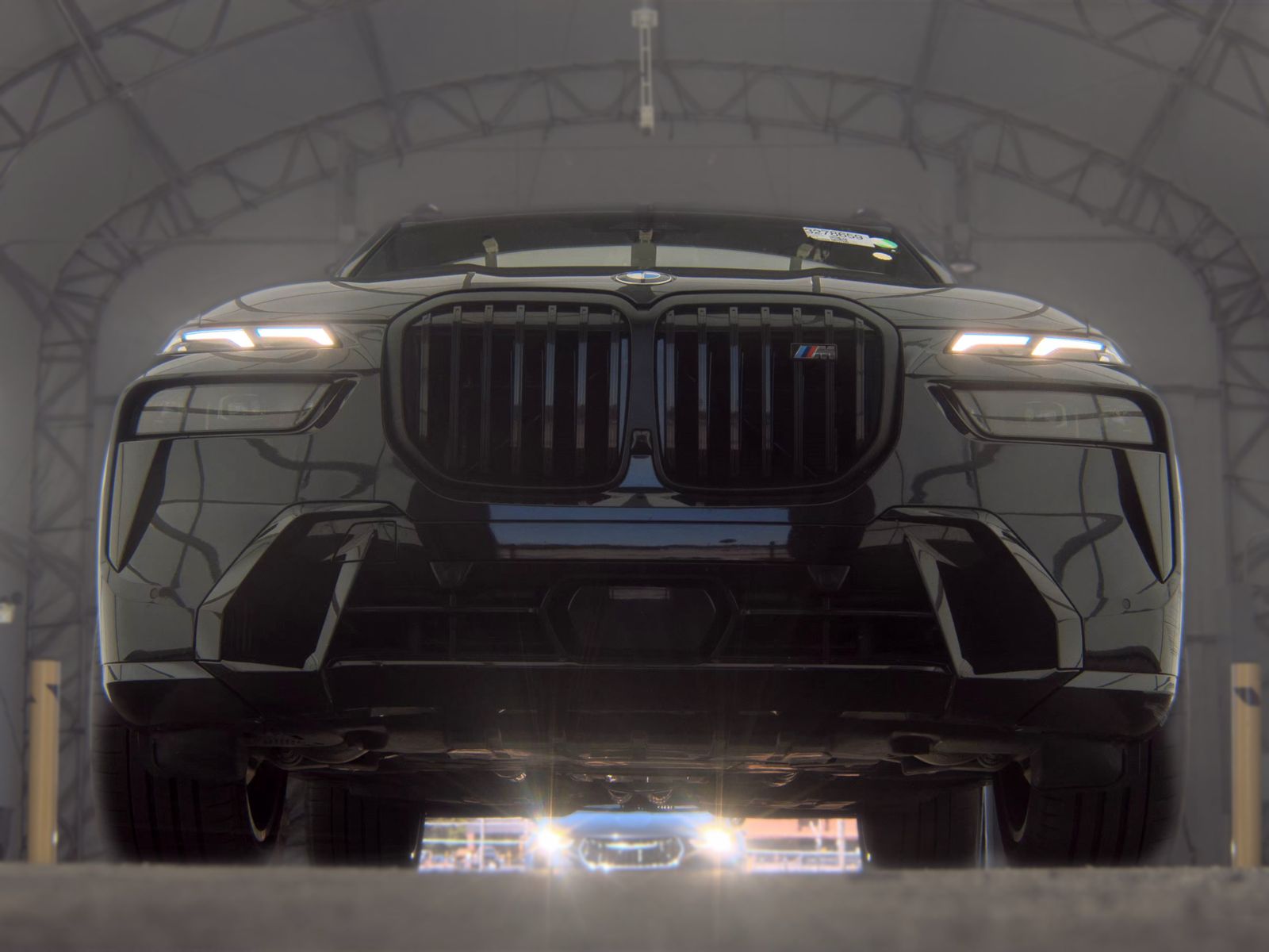 2026 BMW X7 M60i AWD