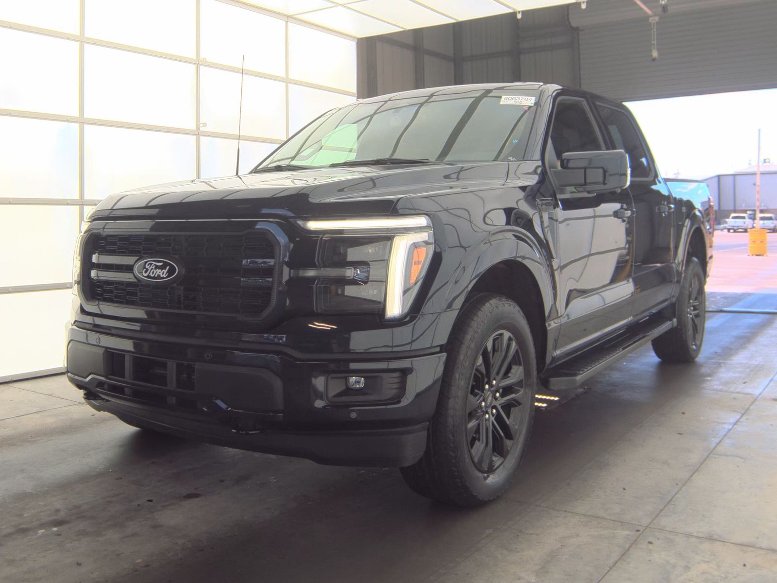 2025 Ford F-150 Lariat AWD